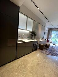 Middle Road (D7), Condominium #470209461